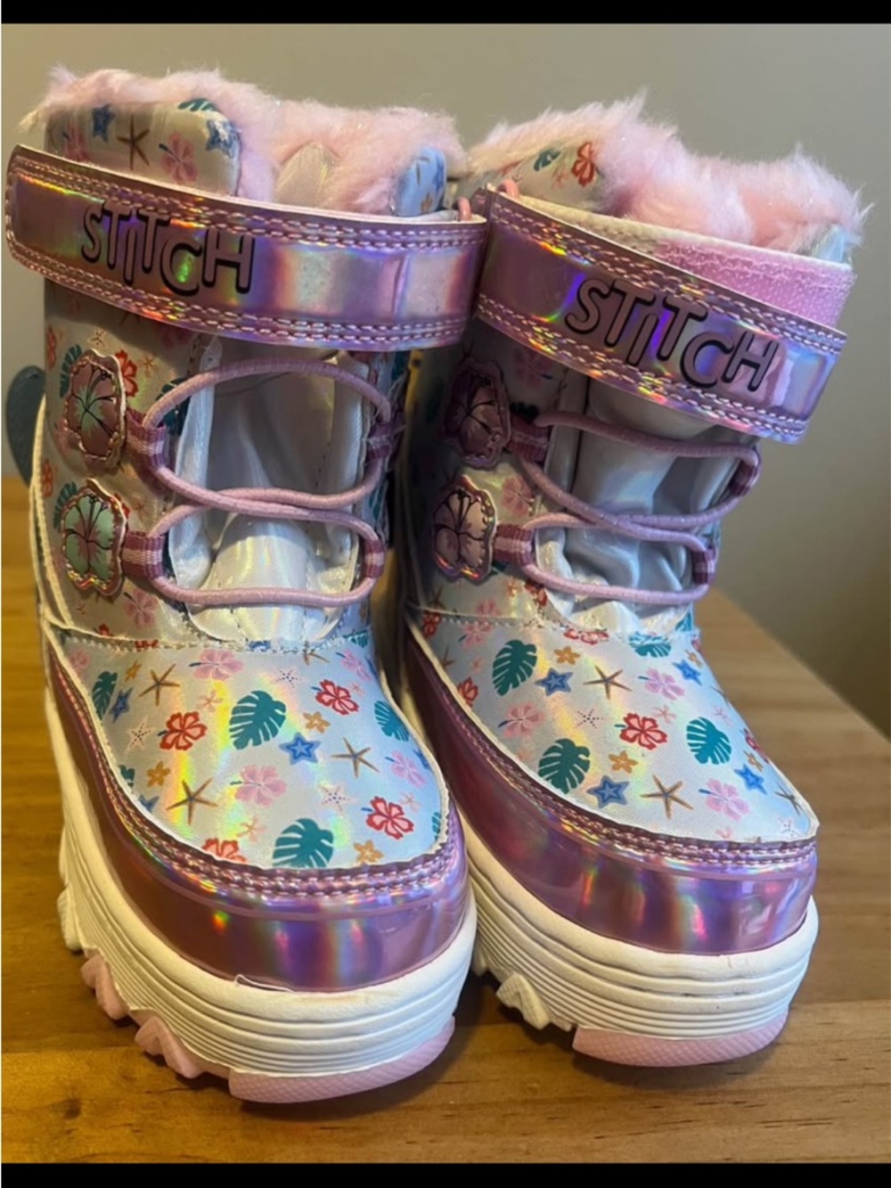 Angel & Stitch Pink Floral Faux-Fur Winter Boots